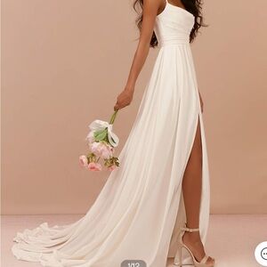 Azazie Caymus WD10 Wedding Dress - Cream